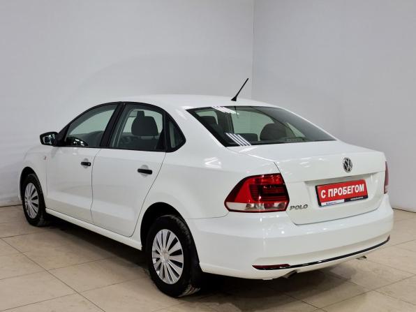 Volkswagen Polo V Рестайлинг с пробегом 2015 года, цена 690 000 рублей, 250788 км, седан, Автокод Объявления