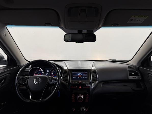SsangYong XLV I с пробегом 2017 года, цена 1 290 000 рублей, 157847 км, внедорожник, Автокод Объявления