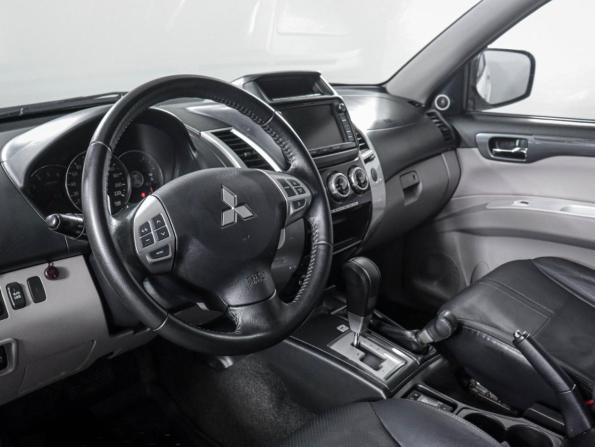 Mitsubishi Pajero Sport II Рестайлинг с пробегом 2014 года, цена 2 050 000 рублей, 185820 км, внедорожник, Автокод Объявления