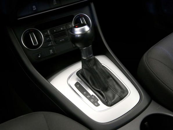 Audi Q3 I (8U) Рестайлинг с пробегом 2016 года, цена 1 745 000 рублей, 146097 км, внедорожник, Автокод Объявления