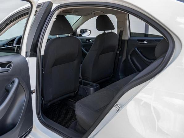 Volkswagen Jetta VI с пробегом 2015 года, цена 960 000 рублей, 268880 км, седан, Автокод Объявления