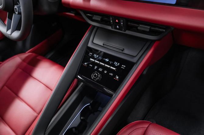 Новый Porsche Macan II 2025 года, цена 12 650 000 рублей, внедорожник, Автокод Объявления
