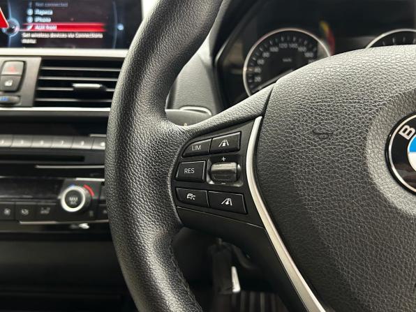BMW 1 серии II (F20/F21) Рестайлинг с пробегом 2015 года, цена 1 400 000 рублей, 76031 км, хэтчбек, Автокод Объявления