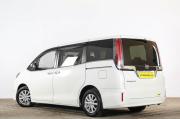 Toyota Esquire I Рестайлинг Тюмень  - изображение 26