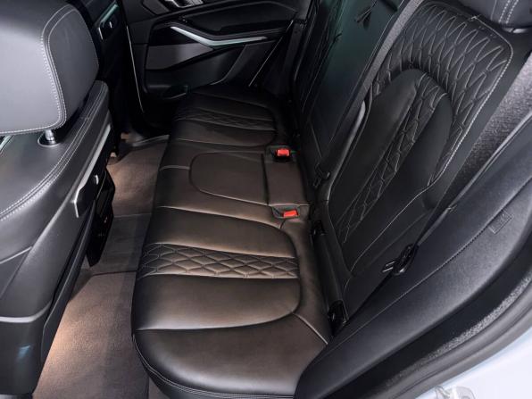 BMW X5 IV (G05/G18) Рестайлинг с пробегом 2025 года, цена 13 999 000 рублей, 5770 км, внедорожник, Автокод Объявления