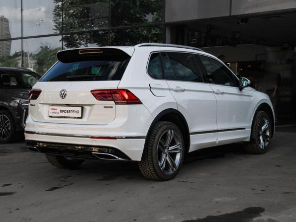 Volkswagen Tiguan II с пробегом 2019 года, цена 3 200 000 рублей, 107598 км, внедорожник, Автокод Объявления