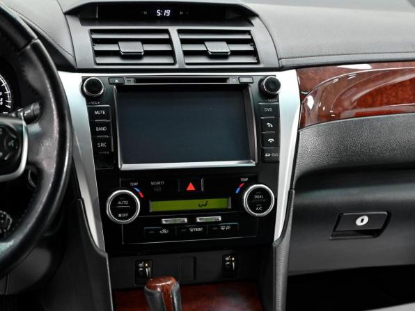 Toyota Camry VII (XV50) с пробегом 2014 года, цена 979 000 рублей, 122474 км, седан, Автокод Объявления