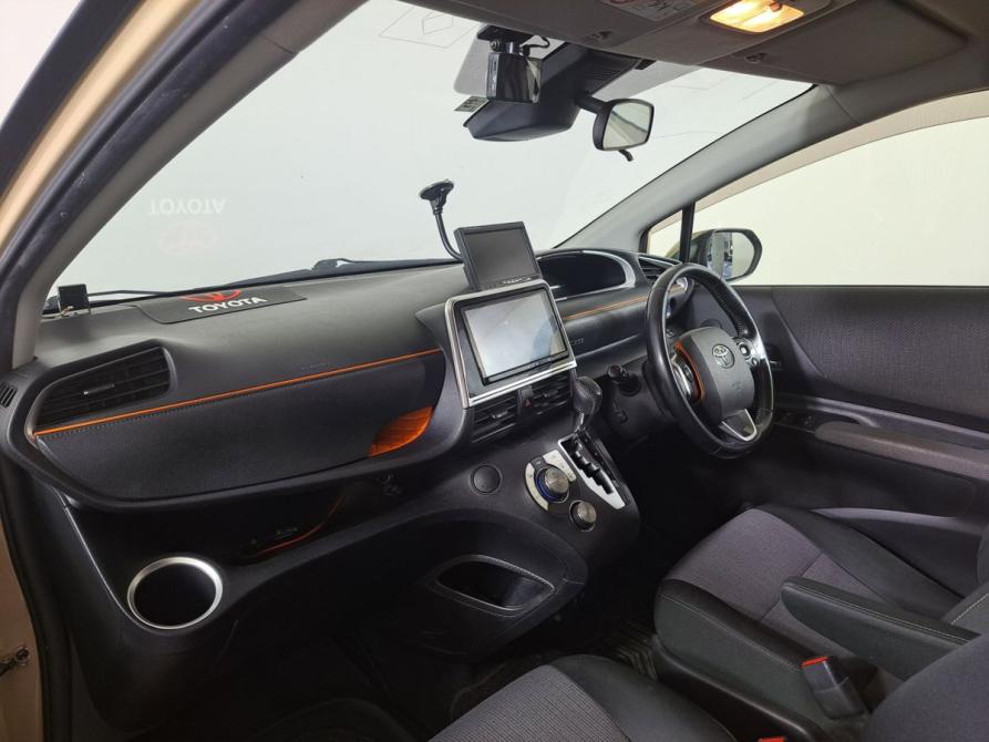 Toyota Sienta II Рестайлинг Уфа  - изображение 11