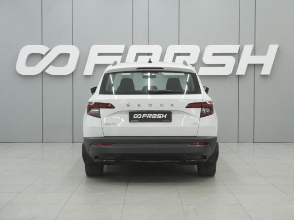 Skoda Karoq I с пробегом 2022 года, цена 2 100 000 рублей, 95466 км, внедорожник, Автокод Объявления