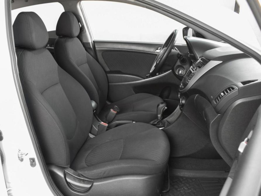 Hyundai Solaris I Рестайлинг Ростов-на-Дону  - изображение 8