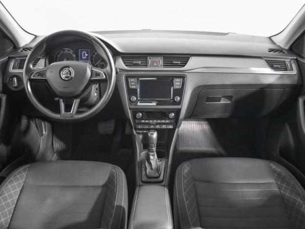 Skoda Rapid I Рестайлинг с пробегом 2017 года, цена 1 398 790 рублей, 99795 км, лифтбек, Автокод Объявления