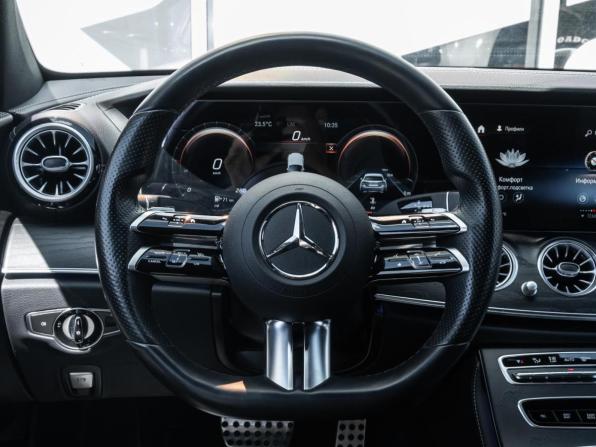Mercedes-Benz E-Класс V (W213 S213 C238) Рестайлинг с пробегом 2021 года, цена 5 100 000 рублей, 37017 км, седан, Автокод Объявления