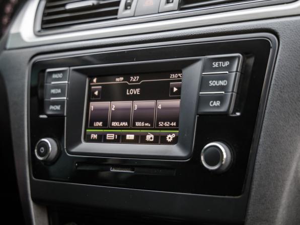 Skoda Rapid I с пробегом 2016 года, цена 1 248 000 рублей, 97110 км, лифтбек, Автокод Объявления