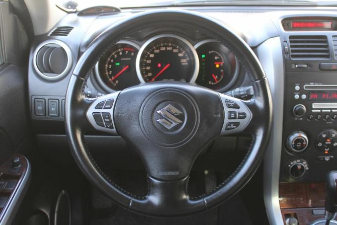 Suzuki Grand Vitara II Рестайлинг с пробегом 2008 года, цена 995 000 рублей, 196000 км, внедорожник, Автокод Объявления