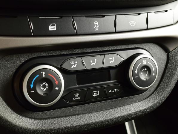 Lada (ВАЗ) Vesta I с пробегом 2019 года, цена 999 999 рублей, 100687 км, универсал, Автокод Объявления