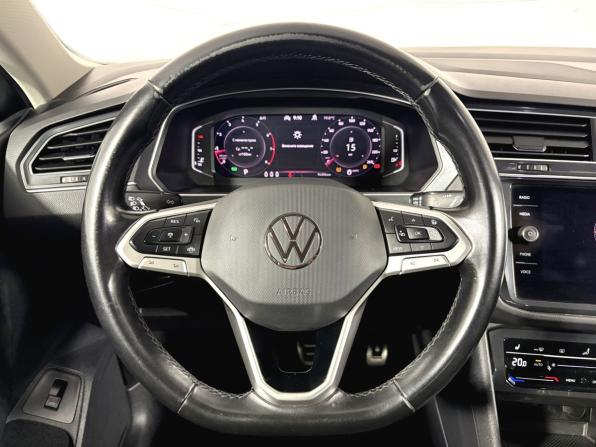 Volkswagen Tiguan II Рестайлинг с пробегом 2021 года, цена 3 300 000 рублей, 94000 км, внедорожник, Автокод Объявления