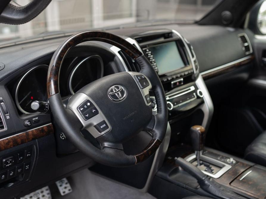 Toyota Land Cruiser 200 Series Рестайлинг 1 Новосибирск  - изображение 16