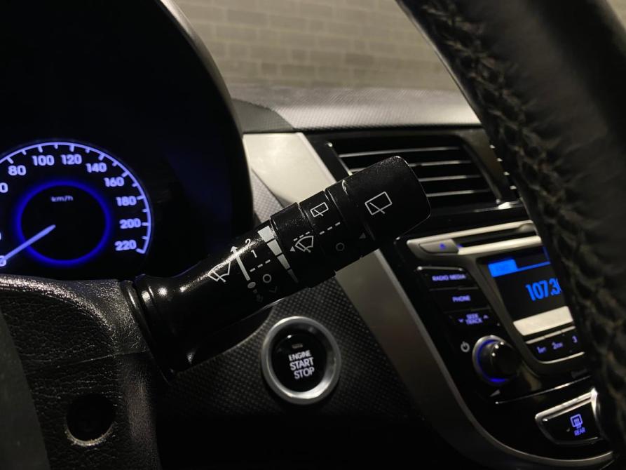 Hyundai Solaris I Рестайлинг Челябинск  - изображение 18