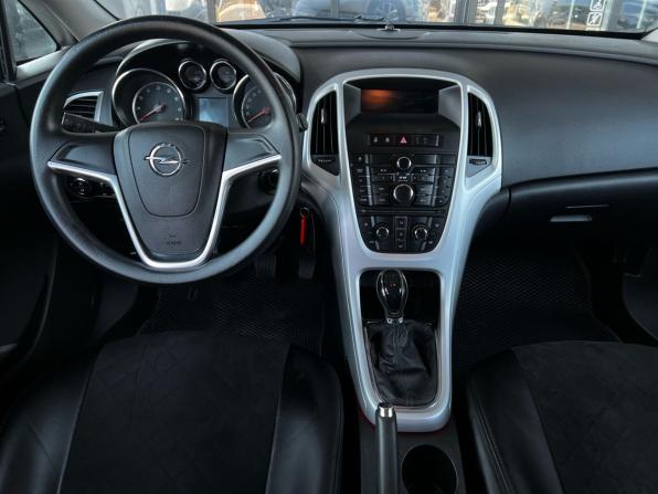 Opel Astra J с пробегом 2011 года, цена 794 000 рублей, 115162 км, хэтчбек, Автокод Объявления