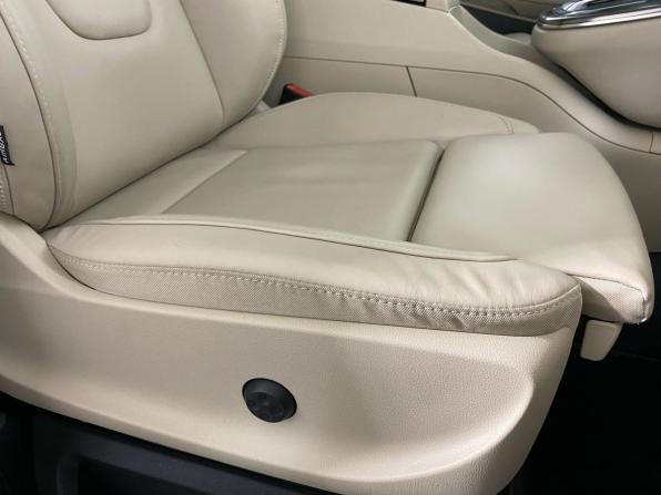 Mercedes-Benz V-Класс III (W447) Рестайлинг 2 с пробегом 2024 года, цена 11 097 000 рублей, 77453 км, минивэн, Автокод Объявления