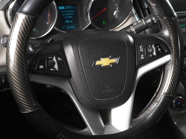 Chevrolet Cruze I Рестайлинг с пробегом 2013 года, цена 980 000 рублей, 95048 км, хэтчбек, Автокод Объявления