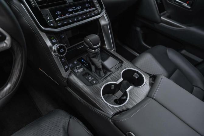 Новый Toyota Land Cruiser 300 Series 2026 года, цена 13 990 000 рублей, внедорожник, Автокод Объявления
