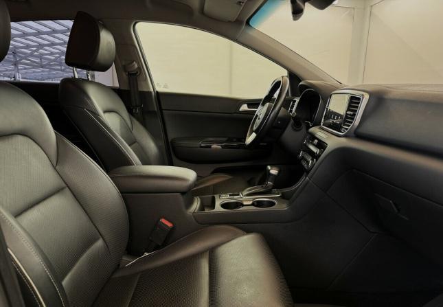 Kia Sportage IV Рестайлинг с пробегом 2021 года, цена 2 810 000 рублей, 52623 км, внедорожник, Автокод Объявления