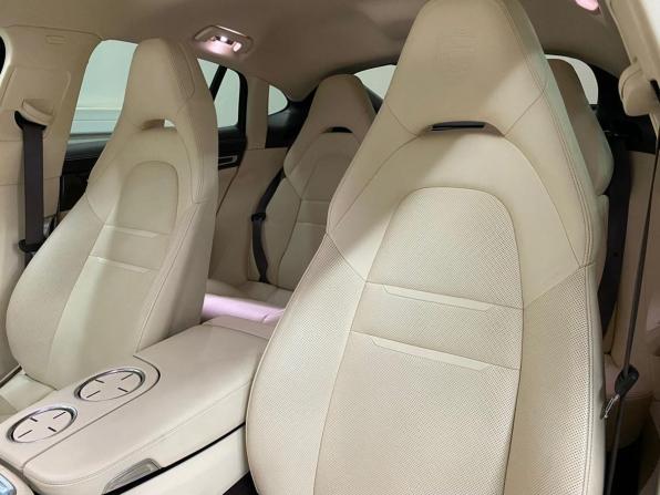 Porsche Panamera II с пробегом 2018 года, цена 6 400 000 рублей, 76068 км, лифтбек, Автокод Объявления