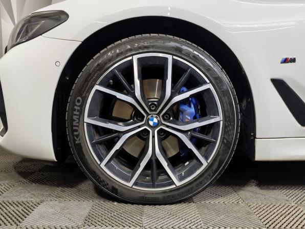 BMW 5 серии VII (G30/G31/G38) Рестайлинг с пробегом 2021 года, цена 5 193 000 рублей, 130528 км, седан, Автокод Объявления