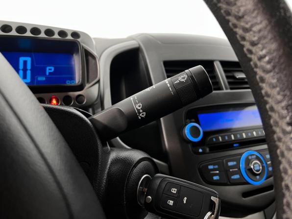 Chevrolet Aveo II с пробегом 2013 года, цена 615 000 рублей, 210105 км, седан, Автокод Объявления