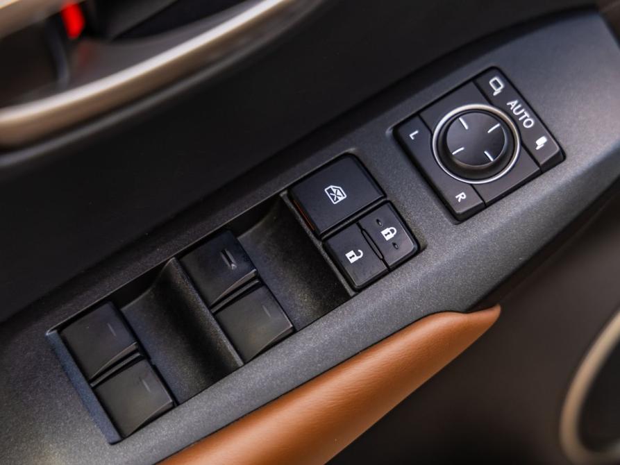 Lexus NX I Волгоград  - изображение 17