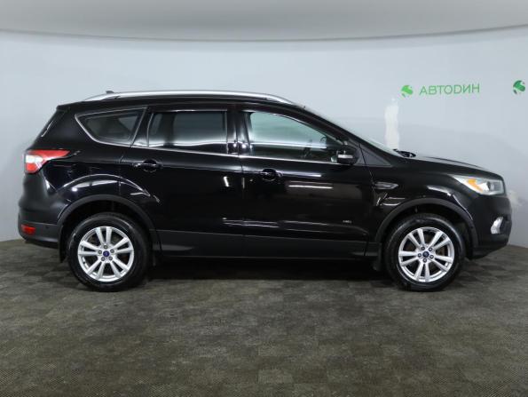 Ford Kuga II Рестайлинг с пробегом 2016 года, цена 1 299 000 рублей, 190810 км, внедорожник, Автокод Объявления