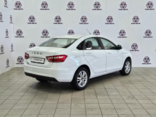 Lada (ВАЗ) Vesta I с пробегом 2019 года, цена 987 000 рублей, 63119 км, седан, Автокод Объявления