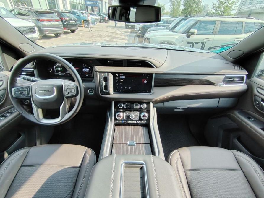 GMC Yukon V Москва  - изображение 9