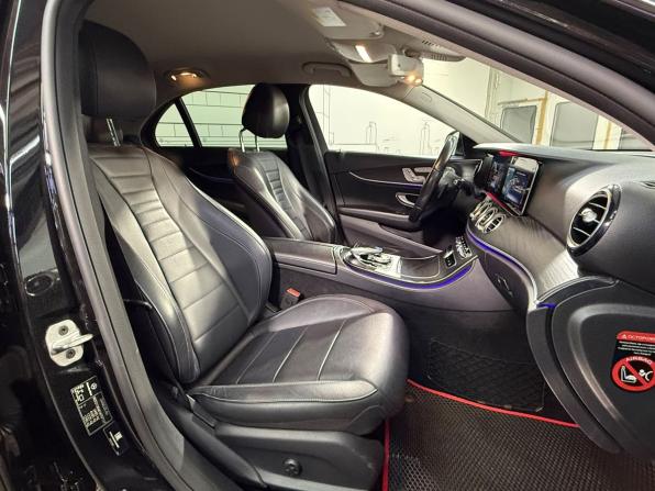 Mercedes-Benz E-Класс V (W213 S213 C238) с пробегом 2019 года, цена 4 300 000 рублей, 177855 км, седан, Автокод Объявления