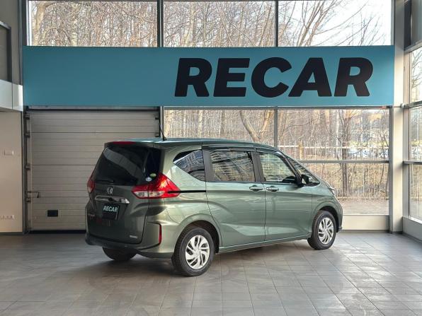 Honda Freed II Рестайлинг с пробегом 2020 года, цена 2 220 000 рублей, 81151 км, компактвэн, Автокод Объявления