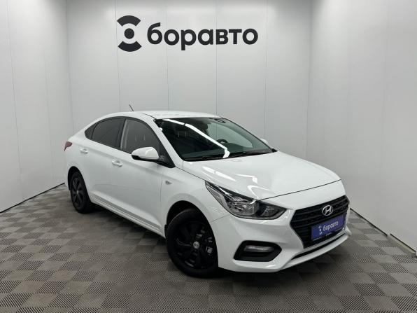 Hyundai Solaris II с пробегом 2019 года, цена 1 499 000 рублей, 122748 км, седан, Автокод Объявления