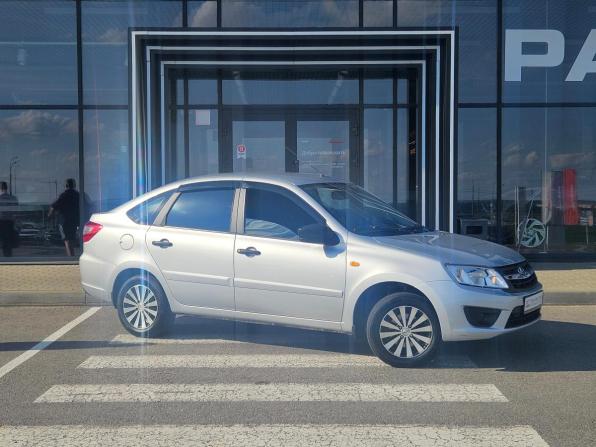 Lada (ВАЗ) Granta I с пробегом 2016 года, цена 593 000 рублей, 29000 км, лифтбек, Автокод Объявления