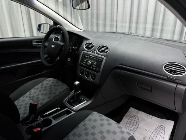 Ford Focus II с пробегом 2005 года, цена 449 000 рублей, 227411 км, хэтчбек, Автокод Объявления