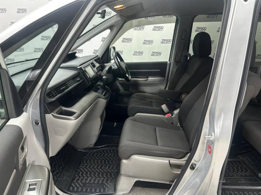 Honda Stepwgn V Красноярск  - изображение 9