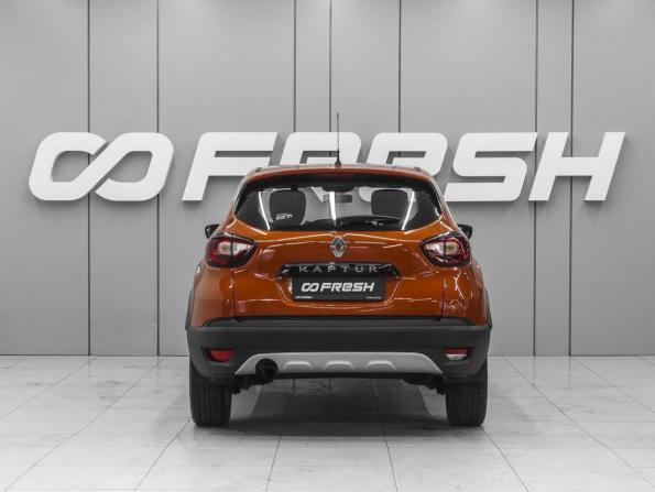 Renault Kaptur I с пробегом 2016 года, цена 1 200 000 рублей, 133989 км, внедорожник, Автокод Объявления