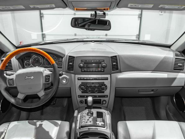 Jeep Grand Cherokee III (WK) с пробегом 2006 года, цена 1 023 864 рубля, 289045 км, внедорожник, Автокод Объявления
