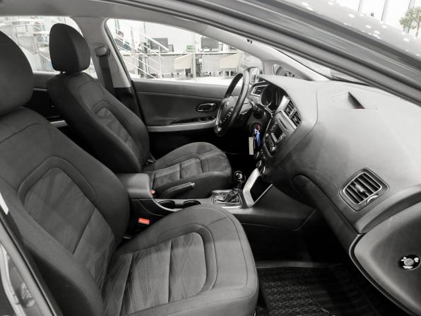 Kia Ceed II Рестайлинг с пробегом 2017 года, цена 1 530 000 рублей, 99931 км, универсал, Автокод Объявления