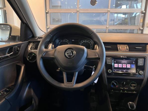 Skoda Rapid I Рестайлинг с пробегом 2018 года, цена 1 190 000 рублей, 154183 км, лифтбек, Автокод Объявления