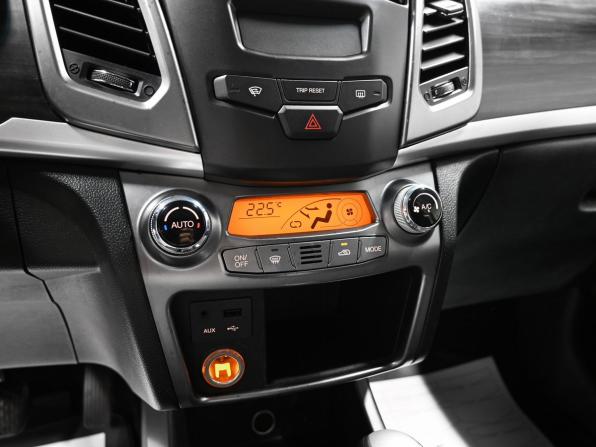 SsangYong Actyon II Рестайлинг с пробегом 2015 года, цена 1 245 000 рублей, 145496 км, внедорожник, Автокод Объявления