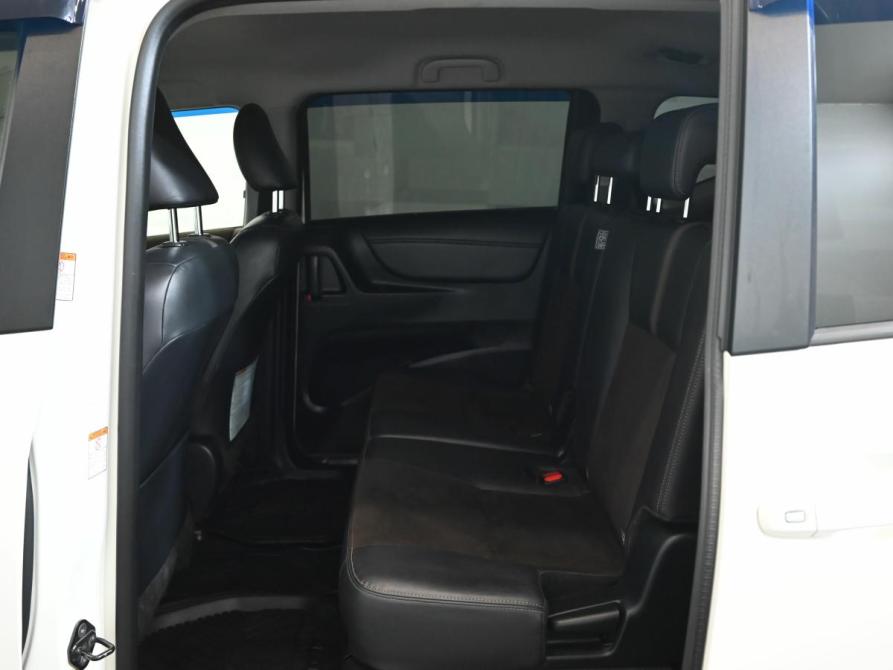 Toyota Sienta II Рестайлинг Екатеринбург  - изображение 11
