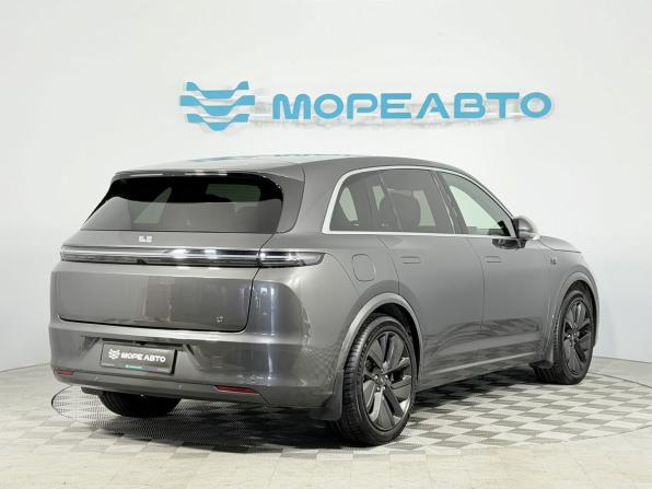 Li Auto (Lixiang) L7 I с пробегом 2023 года, цена 5 840 000 рублей, 44919 км, внедорожник, Автокод Объявления