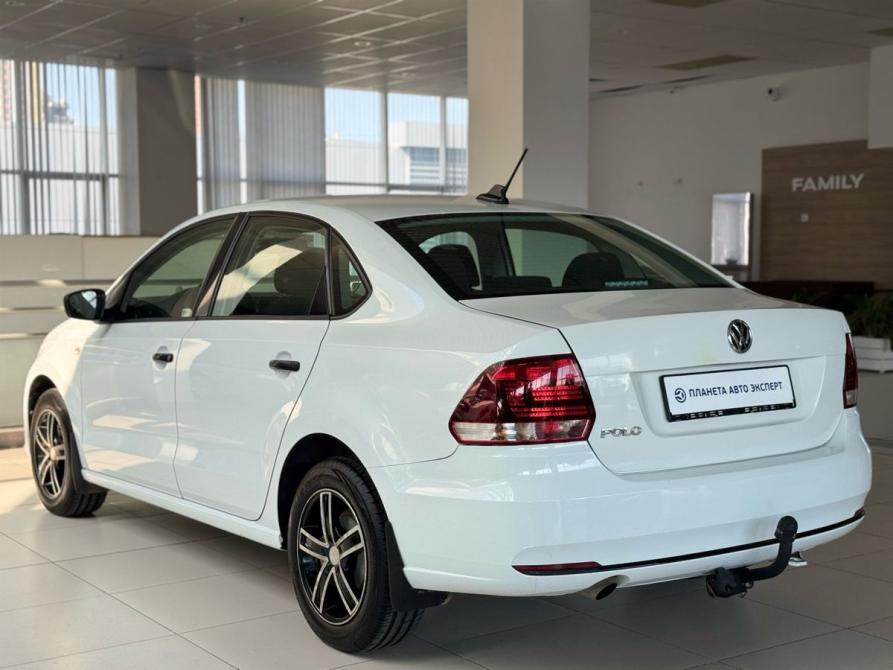 Volkswagen Polo V Рестайлинг Челябинск  - изображение 6