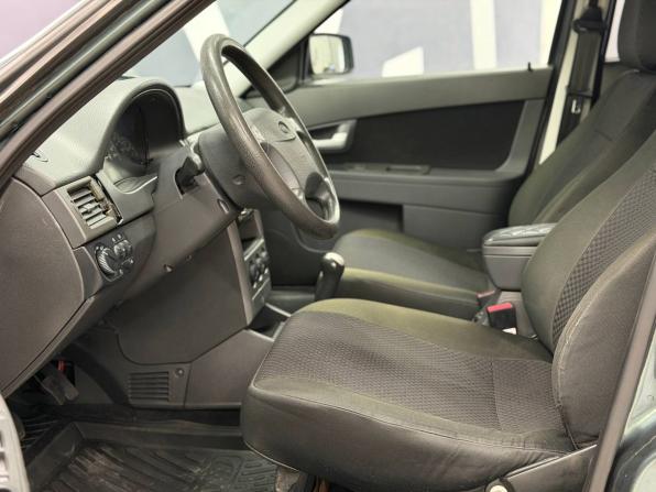 Lada (ВАЗ) Priora I с пробегом 2011 года, цена 249 900 рублей, 185000 км, седан, Автокод Объявления