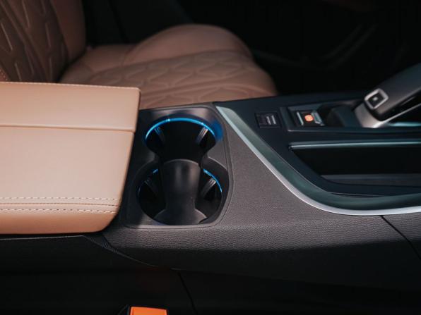 Новый Peugeot 5008 II Рестайлинг 2024 года, цена 4 799 000 рублей, внедорожник, Автокод Объявления